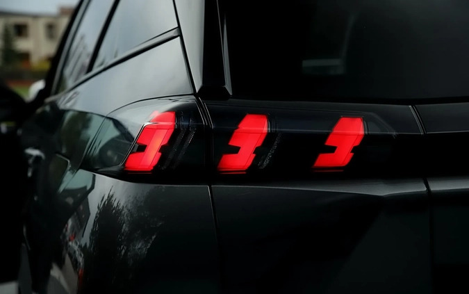 Peugeot 2008 cena 84900 przebieg: 63000, rok produkcji 2022 z Pelplin małe 781